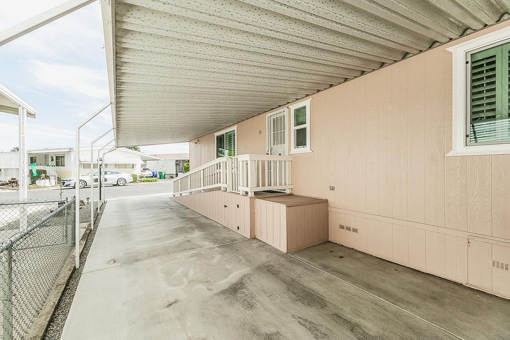 Image 38 of property listing at 371 Bethel Ave # 27, Sanger, CA 93657