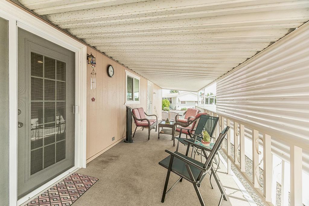 Image 8 of property listing at 371 Bethel Ave # 27, Sanger, CA 93657