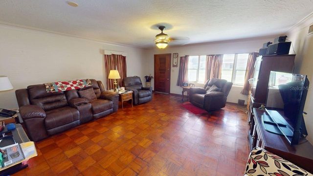 1506 OAKDALE STREET, Plant City, FL 33563
