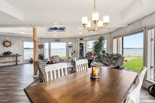 258 Lakeview Drive, Trinidad, TX 75163