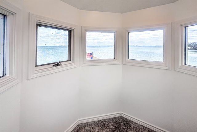 258 Lakeview Drive, Trinidad, TX 75163