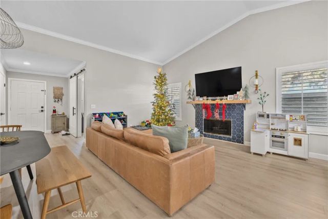 3415 Hawthorne, Corona, CA 92881