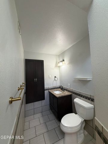 5725 WREN Avenue, El Paso, TX 79924