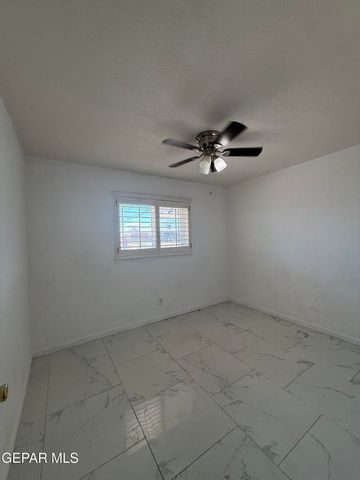 5725 WREN Avenue, El Paso, TX 79924