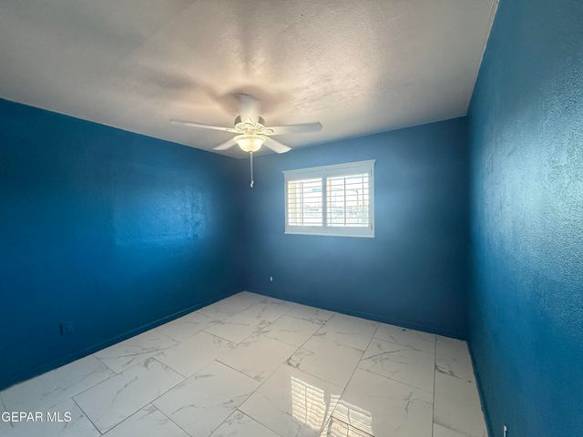 5725 WREN Avenue, El Paso, TX 79924