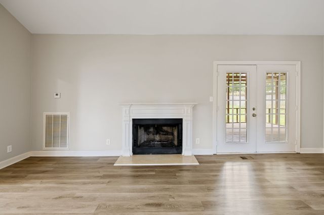 130 Devonshire Trl, Hendersonville, TN 37075