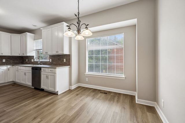 130 Devonshire Trl, Hendersonville, TN 37075