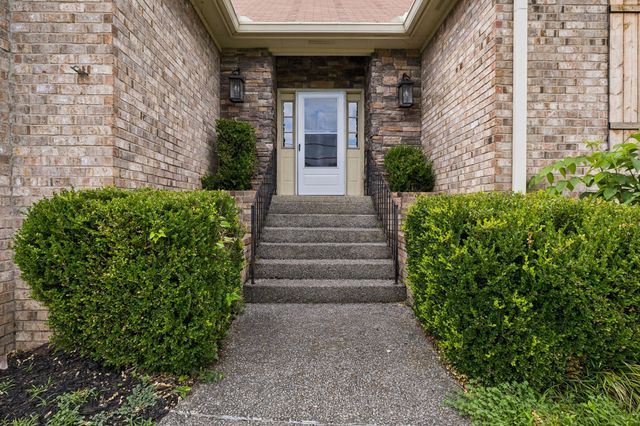 130 Devonshire Trl, Hendersonville, TN 37075