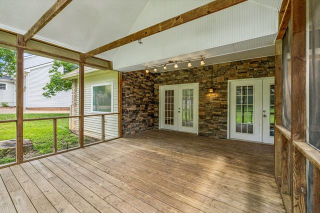 130 Devonshire Trl, Hendersonville, TN 37075