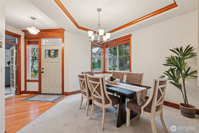 8827 NE 148th Place, Kenmore, WA 98028