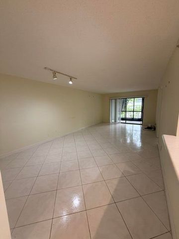 15364 LAKES OF DELRAY Boulevard 49, Delray Beach, FL 33484