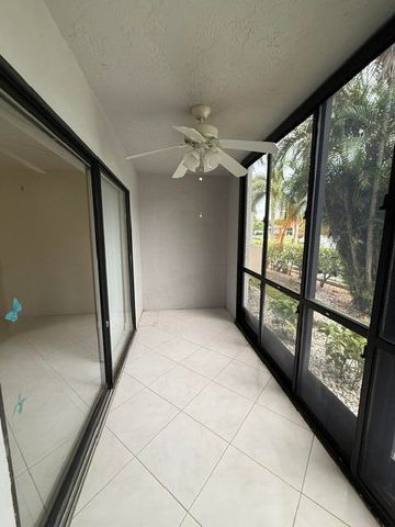 15364 LAKES OF DELRAY Boulevard 49, Delray Beach, FL 33484