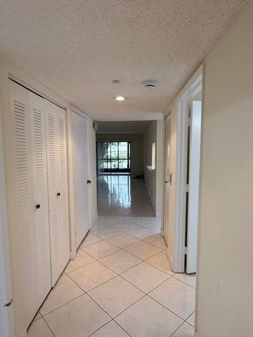 15364 LAKES OF DELRAY Boulevard 49, Delray Beach, FL 33484