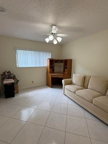 15364 LAKES OF DELRAY Boulevard 49, Delray Beach, FL 33484