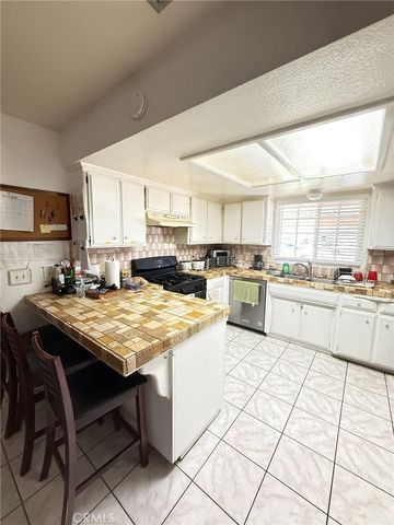 1934 Tulipwood Drive, Paso Robles, CA 93446