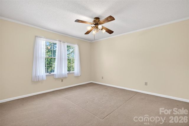 4092 Henry Dellinger Road, Maiden, NC 28650