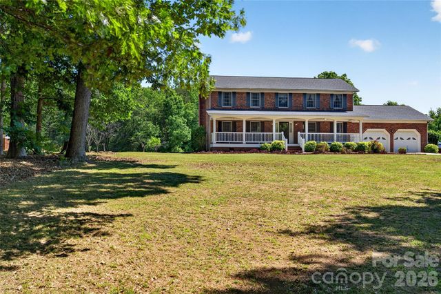 4092 Henry Dellinger Road, Maiden, NC 28650