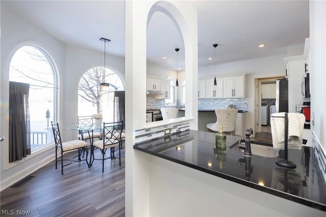 34348 Crown Colony Drive, Avon, OH 44011