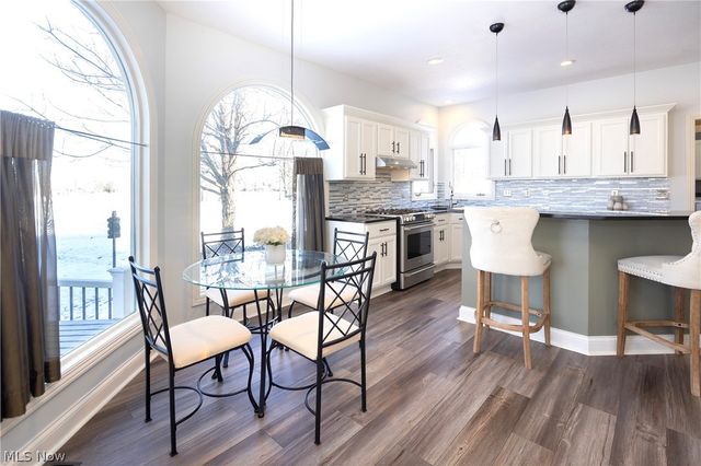 34348 Crown Colony Drive, Avon, OH 44011