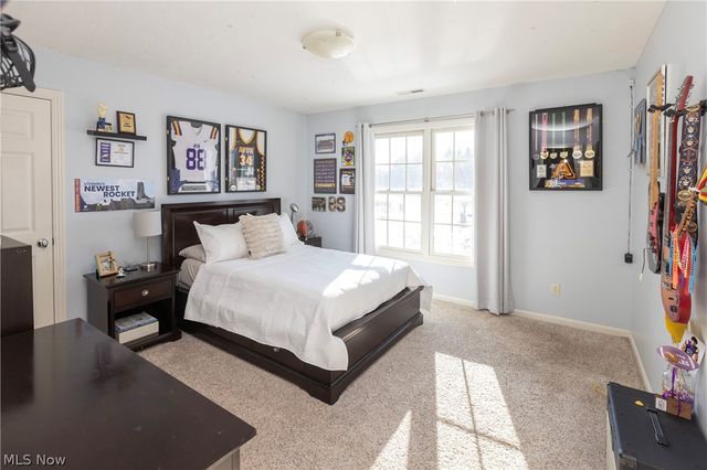 34348 Crown Colony Drive, Avon, OH 44011