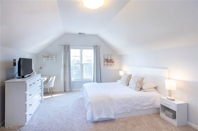 34348 Crown Colony Drive, Avon, OH 44011