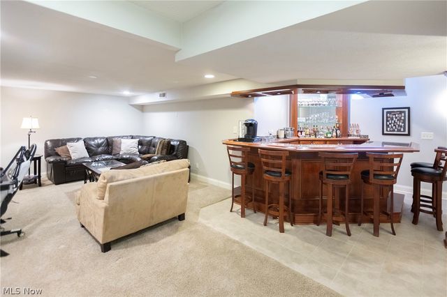 34348 Crown Colony Drive, Avon, OH 44011