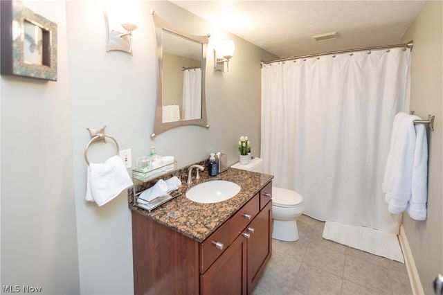 34348 Crown Colony Drive, Avon, OH 44011