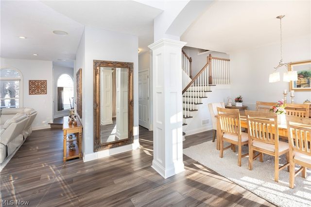 34348 Crown Colony Drive, Avon, OH 44011