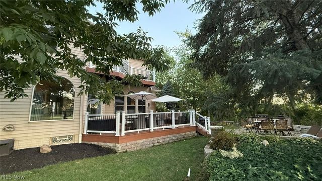 34348 Crown Colony Drive, Avon, OH 44011