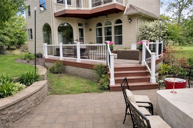 34348 Crown Colony Drive, Avon, OH 44011