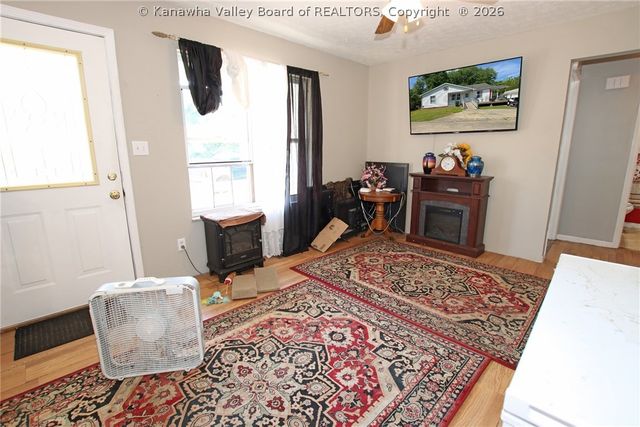 103 Millard, Hurricane, WV 25526