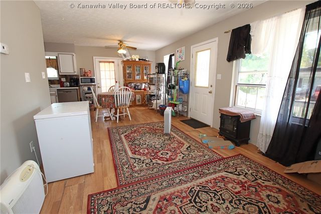 103 Millard, Hurricane, WV 25526
