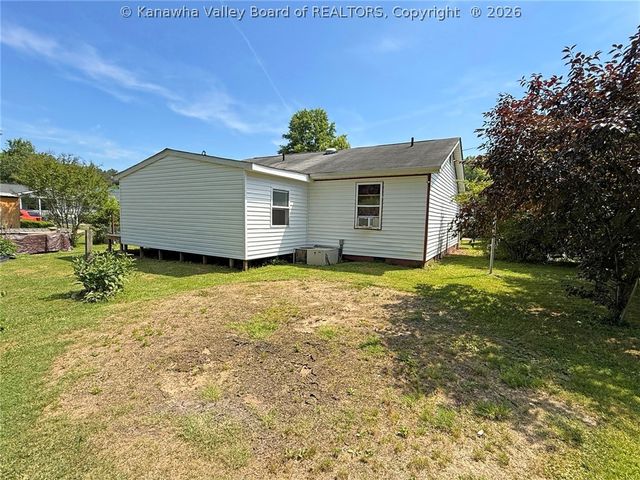 103 Millard, Hurricane, WV 25526