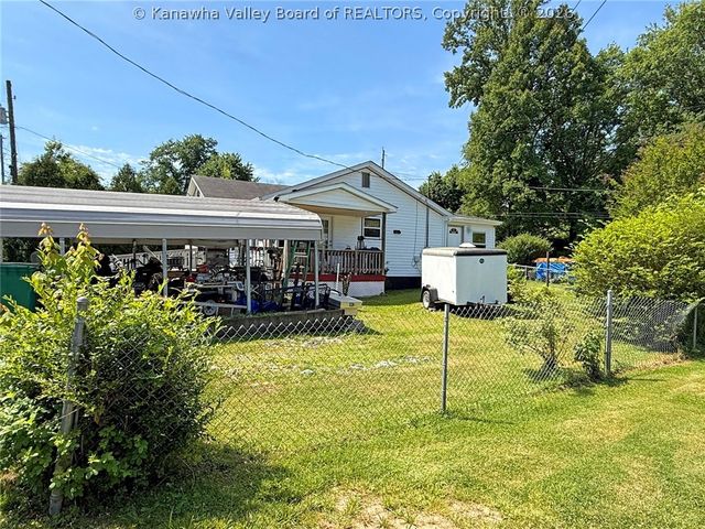 103 Millard, Hurricane, WV 25526