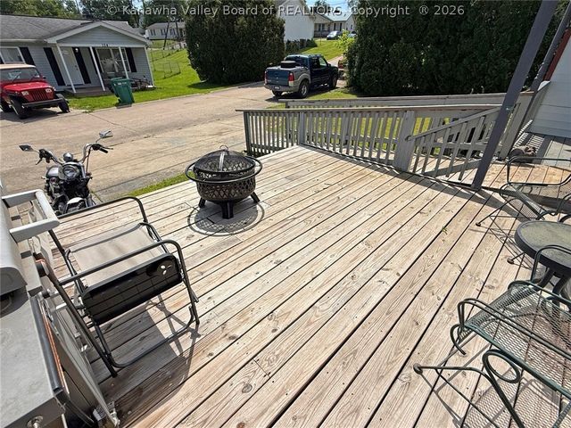103 Millard, Hurricane, WV 25526