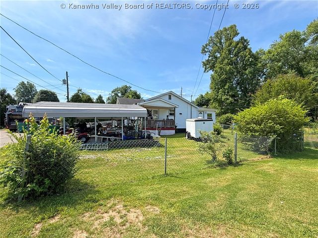 103 Millard, Hurricane, WV 25526