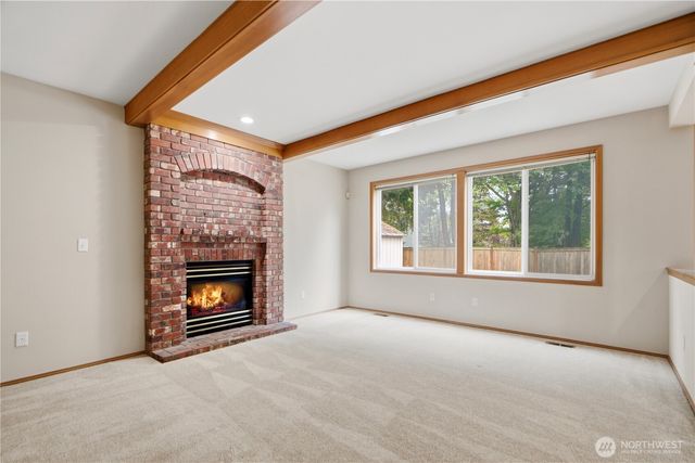 23151 NE 15th Court, Sammamish, WA 98074
