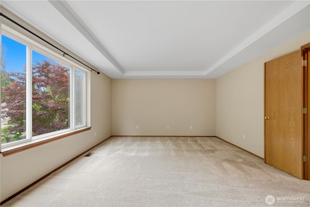 23151 NE 15th Court, Sammamish, WA 98074