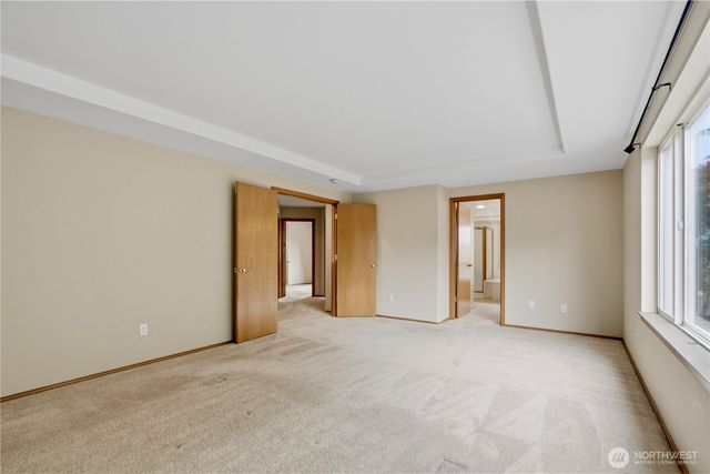 23151 NE 15th Court, Sammamish, WA 98074