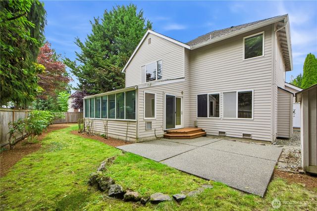 23151 NE 15th Court, Sammamish, WA 98074