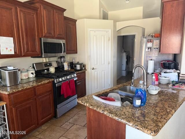 512 Darren Way, Fernley, NV 89408