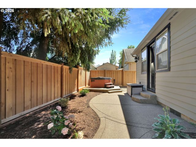 2183 ASHBURY Dr, Eugene, OR 97408