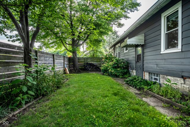 1240 N Euclid Avenue, Indianapolis, IN 46201