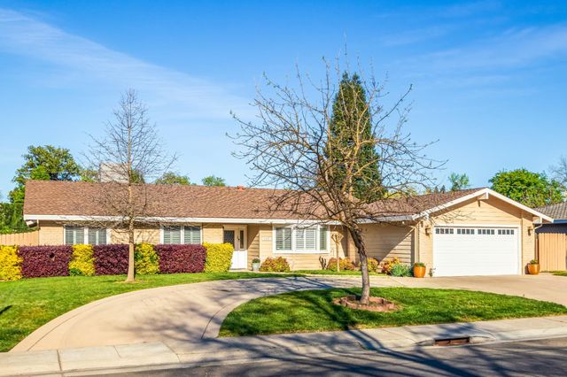 1431 Mcclaren Dr, Carmichael, CA 95608