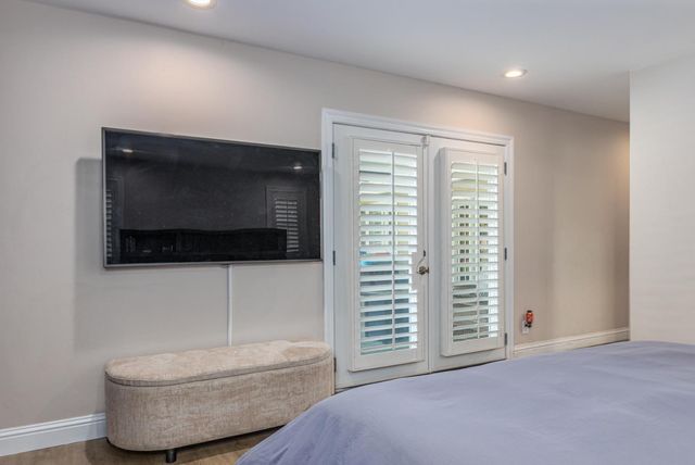 1431 Mcclaren Dr, Carmichael, CA 95608