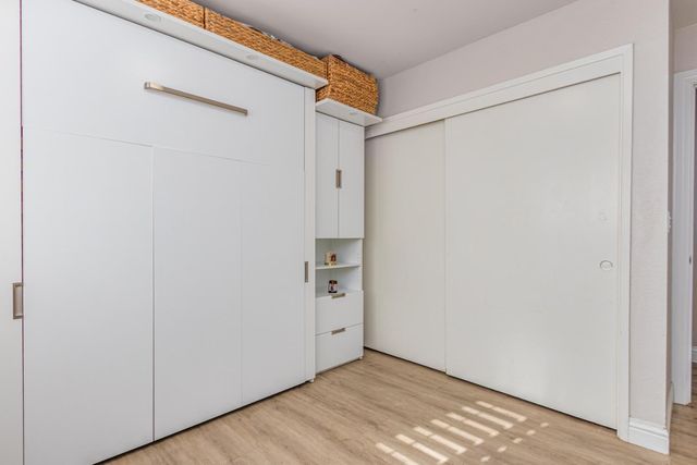 1431 Mcclaren Dr, Carmichael, CA 95608