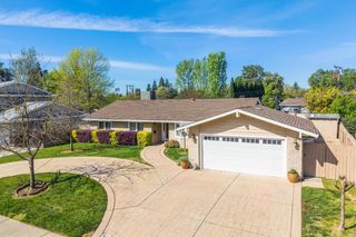 1431 Mcclaren Dr, Carmichael, CA 95608