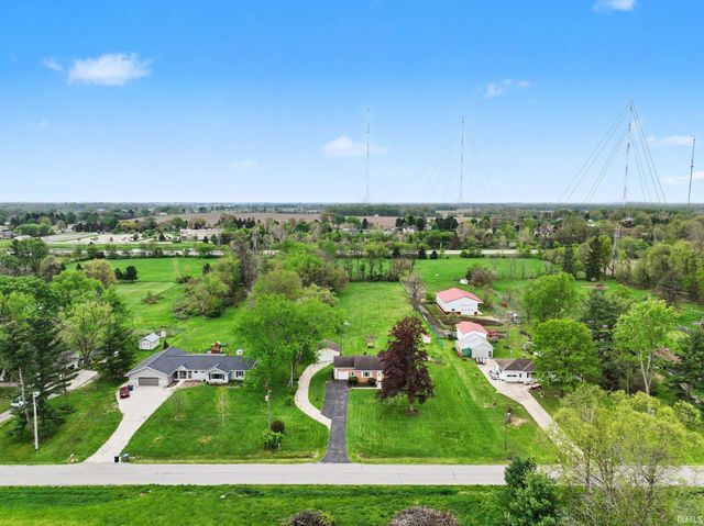 16400 Elmwood Avenue, Mishawaka, IN 46544