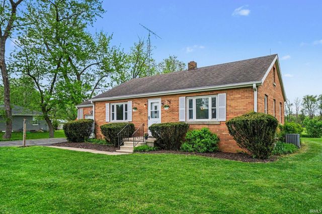 16400 Elmwood Avenue, Mishawaka, IN 46544