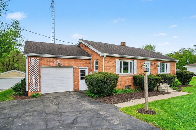 16400 Elmwood Avenue, Mishawaka, IN 46544